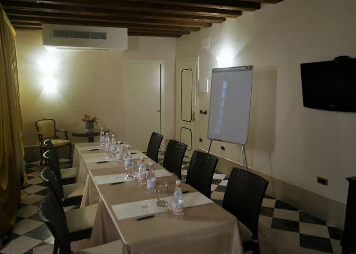 Hotel Savoia & Jolanda 4*