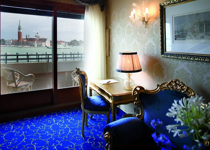 Hotel Savoia & Jolanda Venise