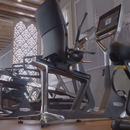 מלון Savoia & Jolanda 4*