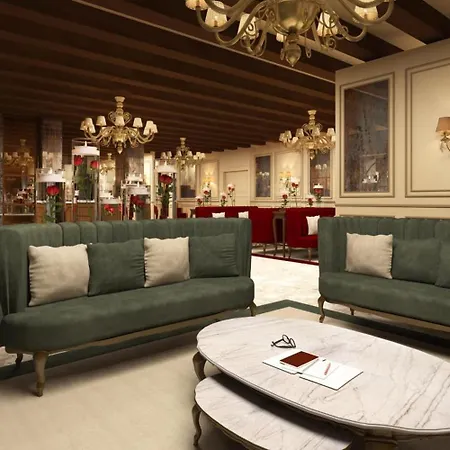 Hotel Savoia & Jolanda