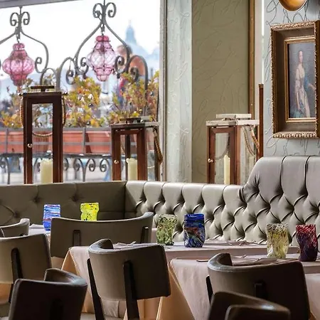 Ξενοδοχείο Savoia & Jolanda