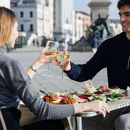 Savoia & Jolanda Βενετία