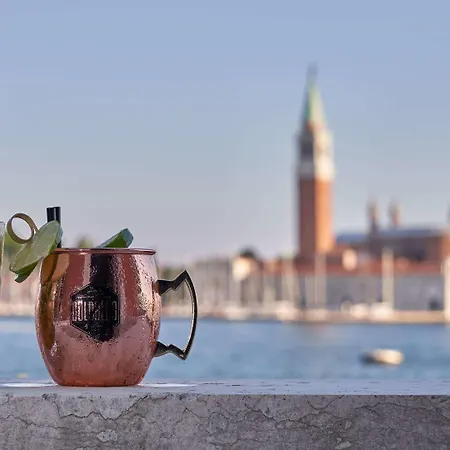 Savoia & Jolanda Βενετία