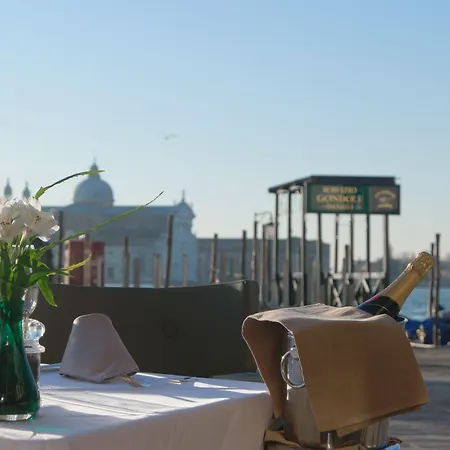 Hotel Savoia & Jolanda